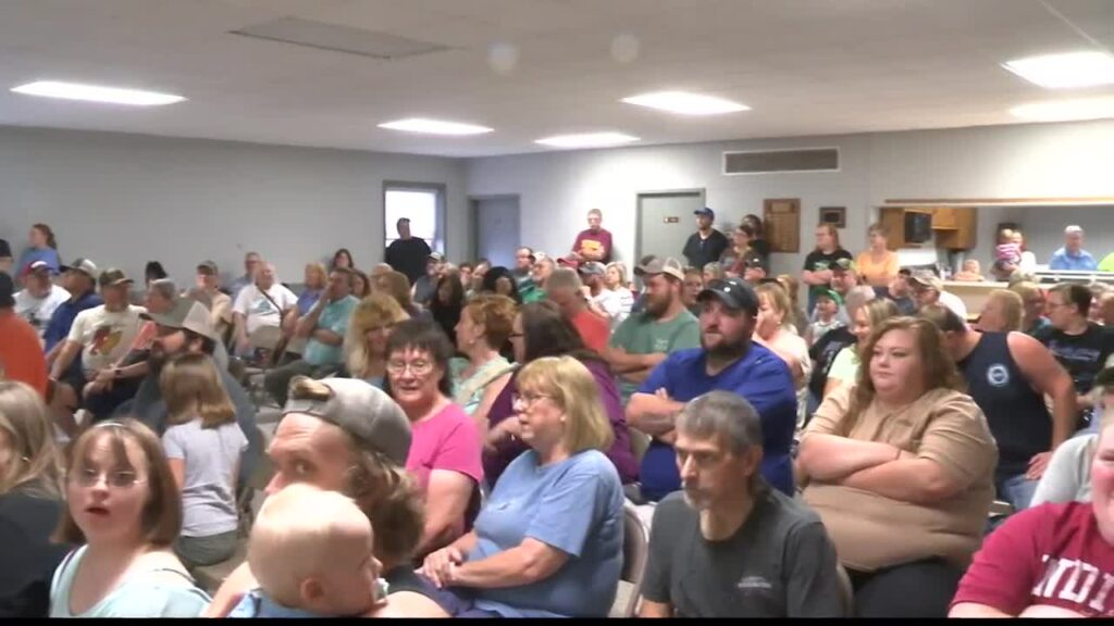 Bigfoot presentation draws a crowd of over a hundred people.